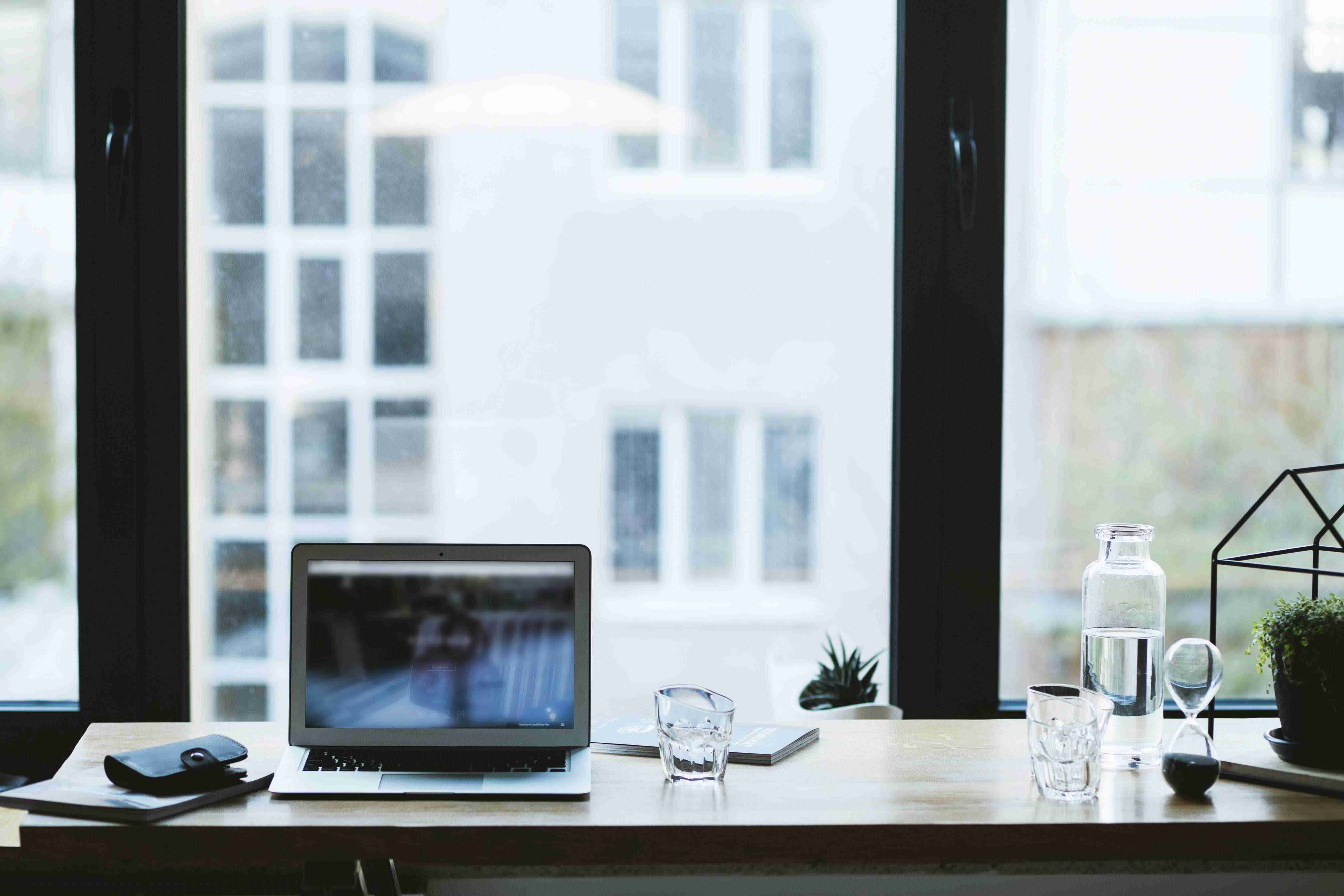 Hire Employees in Singapore guide covering EOR, payroll, CPF, work passes, employment contracts, remote hiring, and compliance.